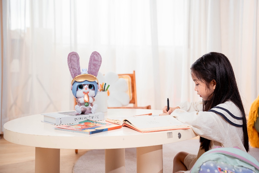 品牌资讯|3118云顶集团文化 AI 飞飞兔喜获 “AI 创玩 +” 玩具产业创新大赛优胜奖